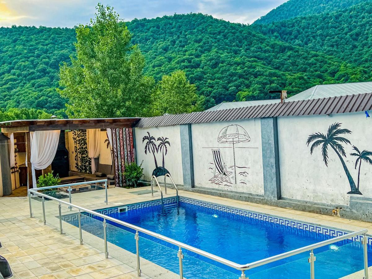 Qafqaz Family Chalet Villa Gabala Exteriör bild